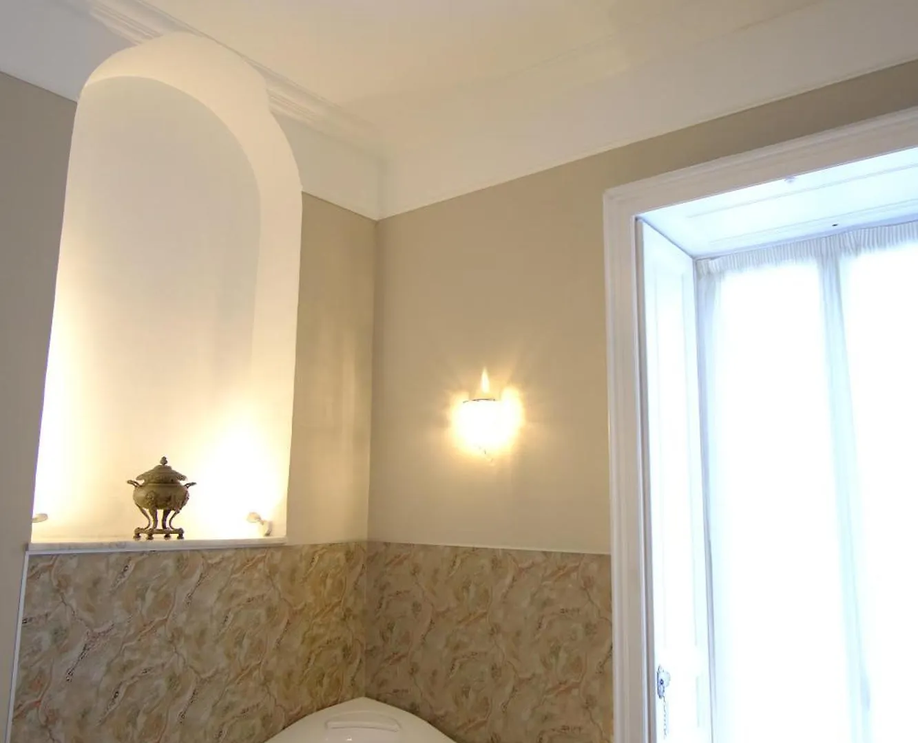 Leone Camere D'Autore - Rooftop Prince Centro Storico Naples Guest house