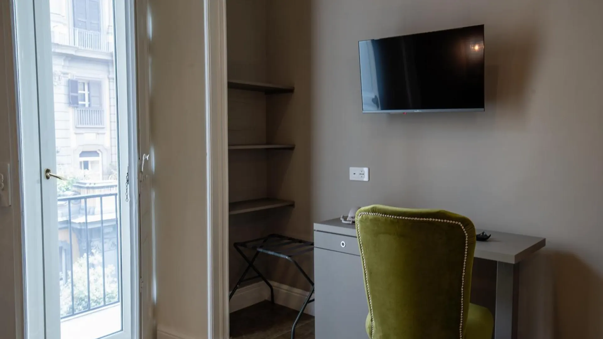 Leone Camere D'Autore - Rooftop Prince Centro Storico Naples Guest house